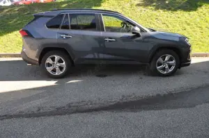 Toyota RAV 4 RAV4 Hybrid RAV 4 2.5 4x4 Lounge Bild 5