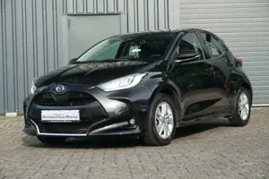 Mazda 2 Hybrid SHZ RFK KEYLESS Tempomat LED Teilleder Bild 3