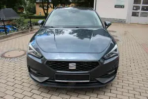 SEAT Leon Sportstourer FR 5J/100TKM,Navi,ACC,Lane,DAB