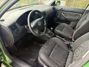 Volkswagen Golf 1.9 TDI Comfortline+Tüv Au Neu+Top Kilometer Bild 5