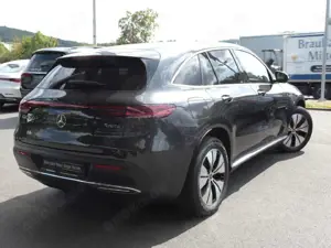 Mercedes-Benz EQC 400 4M ElectricArt MBUX Navi 360° EasyPack Bild 3