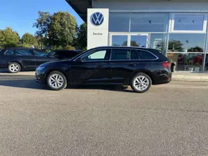 Skoda Octavia Combi 2.0 TDI Style 17"+NAVI-COLUMBUS+LE Bild 2
