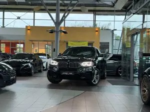 BMW X6 xDrive 40 d M Paket Soft Close AHK 360° 19"