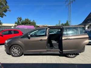 Ford Grand C-Max Grand C-MAX Titanium Bild 4