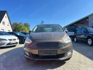 Ford Grand C-Max Grand C-MAX Titanium Bild 2