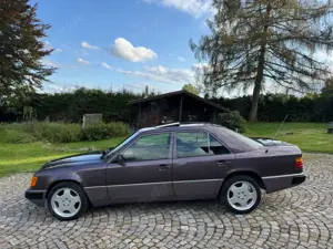 Mercedes-Benz 250 D Sportline Klima Schiebedach 148000 Km!