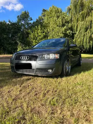 Audi A3 2.0 FSI Attraction