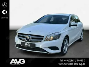 Mercedes-Benz A 180 A 180 Urban Kamera NaviVorr. 17"Alu Klima/Sitzhzg.