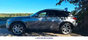 Infiniti QX70 3.0 d S/Scheckheft/Tüv + Insk. NEU Bild 2