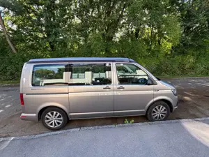 Volkswagen T6 California Transporter T6 TDI BMT DSG Beach Edition