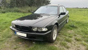 BMW 740 7er 740i