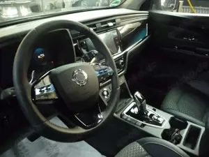 SsangYong Korando e-Motion Platinum Paket Bild 2