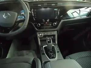 SsangYong Korando e-Motion Platinum Paket Bild 3