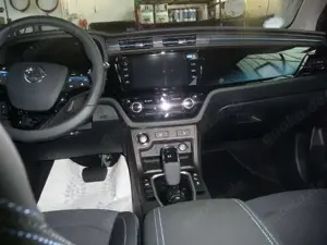 SsangYong Korando e-Motion Platinum Paket Bild 4