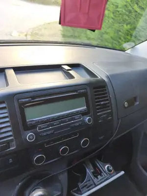 Volkswagen T5 Transporter Kombi Bild 3