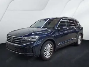 Volkswagen Touareg 3.0 TDI 4M Elegance LEDER LUFT AHK R.CAM LED Luftf