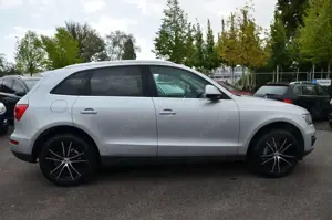 Audi Q5 2.0TFSI Quattro*Autom.*Auto Hold*Bi-Xenon*HDC Bild 2