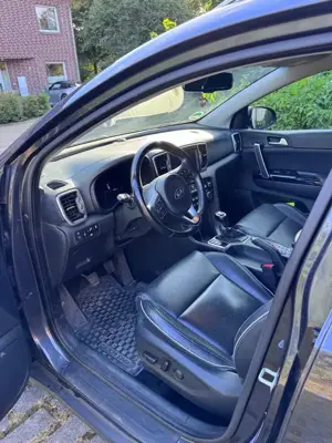 Kia Sportage Sportage 1.6 GDI 2WD Dream-Team Edition Bild 5