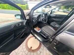 Ford EcoSport Titanium AHK Kamera Navi BO Soundsystem Key Free Bild 4