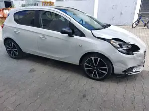 Opel Corsa Color Edition ecoFlex Bild 4