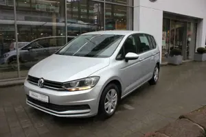 Volkswagen Touran Trendline 1.2 TSI 7 Sitzer,AHk, Navi Bild 4