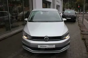 Volkswagen Touran Trendline 1.2 TSI 7 Sitzer,AHk, Navi Bild 3
