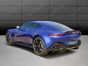 Aston Martin V8 Bild 2