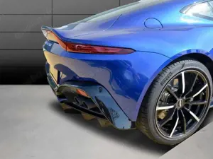 Aston Martin V8 Bild 4