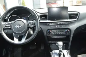 Kia Ceed / cee'd T-GDI Vision