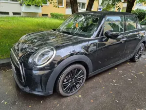 MINI Cooper Mini Cooper Aut. MINI Resolute Edition