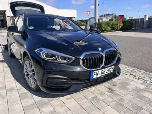 BMW 120 120i Aut. Advantage mit Panoramadach