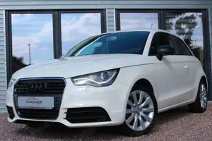 Audi A1 attraction*Allwetter Alu*Tüv Neu*Service Neu*