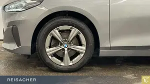 BMW 218 218d A Active Tourer KomftZ SHZ PDC RFK DAB 17" Bild 3