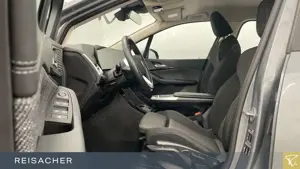 BMW 218 218d A Active Tourer KomftZ SHZ PDC RFK DAB 17" Bild 4