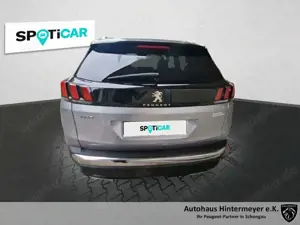 Peugeot 3008 Crossway P.T. 130 EAT8 Bild 5