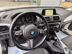 BMW 118 d xDrive Urban Line Led Navi pdc Leder