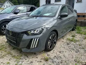 Peugeot 208 Allure,Kamera V+H,SHZ,LED,Assistenten