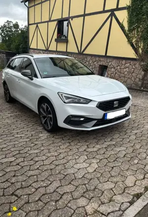SEAT Leon e-Hybrid FR e-Hybrid Bild 2