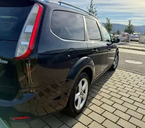 Ford Focus Turnier 1.8 Style+ Bild 5