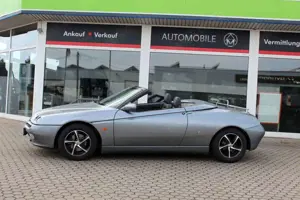 Alfa Romeo Spider 2.0 16V T.Spark L Tüv bis 05.2027