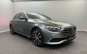 Mercedes-Benz E 300 4Matic 9G-TRONIC