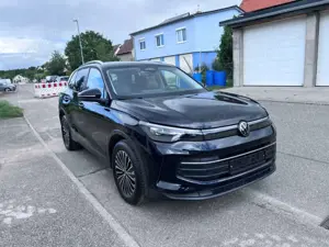 Volkswagen Tiguan 1.5eTSI DSG Life ACC AHK LED NAVI RFK Bild 3