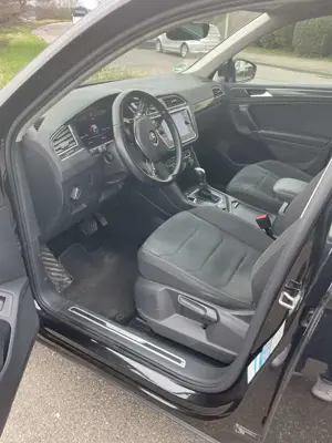 Volkswagen Tiguan Tiguan 2.0 TSI quatro R-Line (220PS - DSG)