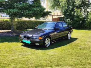 BMW 320 320i