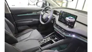 Skoda Enyaq 80 *ACC*Wärmep.*LED*NAVI*R-KAM*SPUR*19''* Bild 4