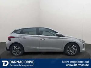 Hyundai i20 i20 Trend Turbo Komfort  Licht Paket Navi LED Bild 5