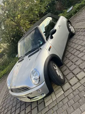 MINI Cooper C Cabrio