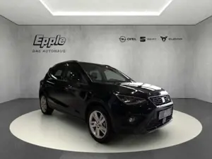 SEAT Arona FR AHK-abnehmbar Navi  LED . ACC  SHZ Kamera