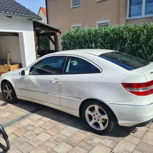 Mercedes-Benz CLC CLC 200 CDI DPF Automatik
