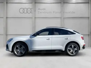 Audi Q5 S tronic Sportback 55 TFSI e S-tronic quattro S li Bild 2